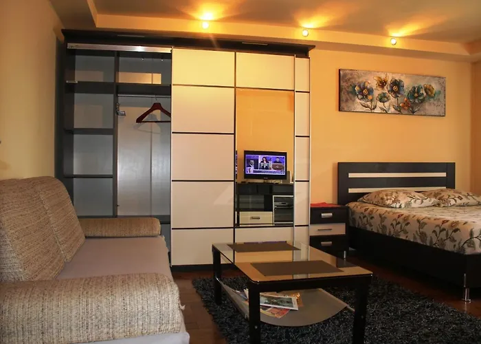 Burebista Boulevard, Premium Boekarest