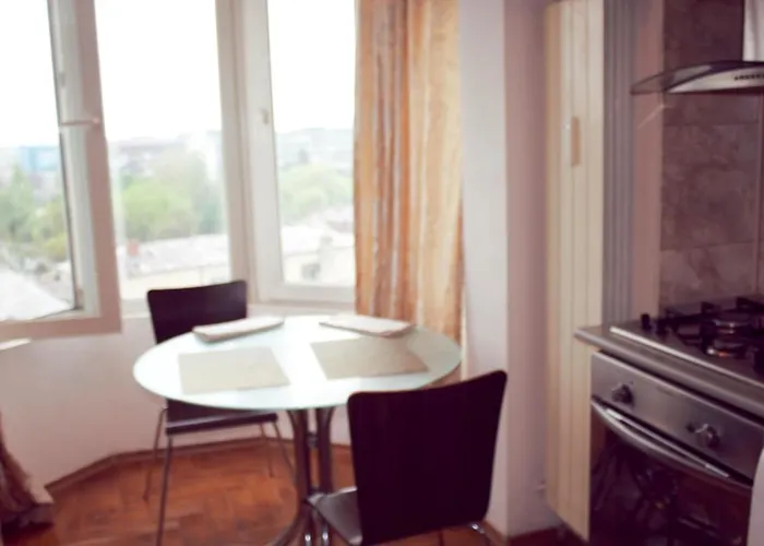 Burebista Boulevard, Premium * Bucarest